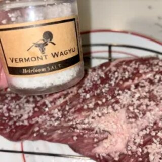 Vermont Wagyu heirloom finishing salt, and a steak salted for the dry brine